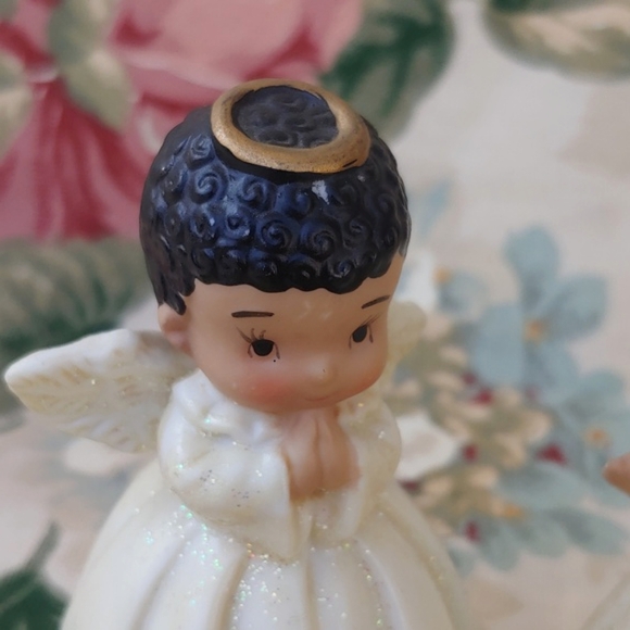 Angelic Holiday Ceramic Bells Set of Two Angels 3.5" Tall - Picture 5 of 16